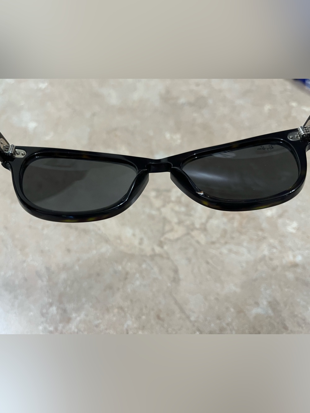 Ray-Ban Laramie tortoise sunglasses - Picture 4 of 16